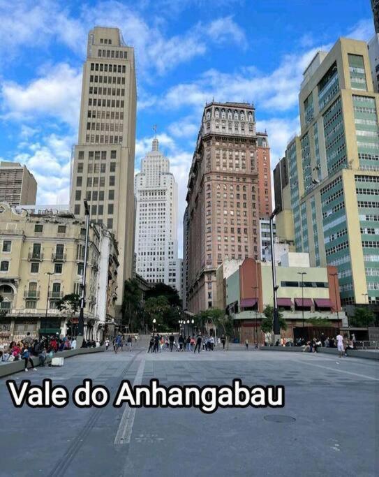 Apartamento Master No Centro De Sao Paulo, Com Garagem Gratis, Ao Lado Do Metro E 25 De Marco