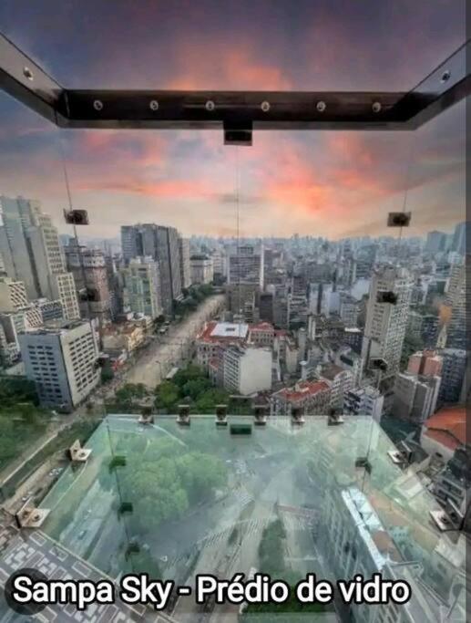 Master No Centro De Sao Paulo, Com Garagem Gratis, Ao Lado Do Metro E 25 De Marco Apartamento