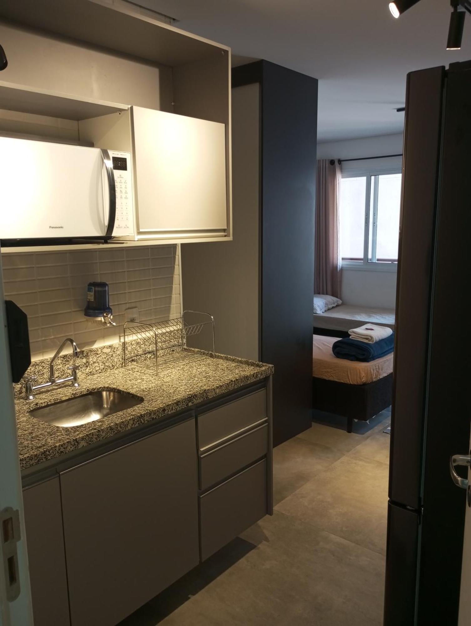 Master No Centro De Sao Paulo, Com Garagem Gratis, Ao Lado Do Metro E 25 De Marco Apartamento *